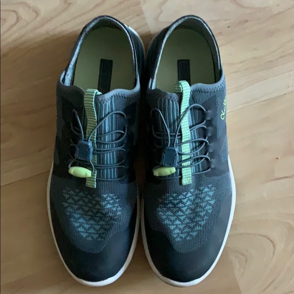 Olukai Women’s Miki Trainers - Picture 8 of 9